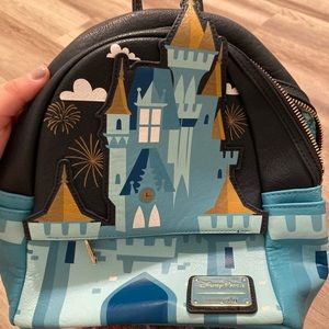 Disney park Loungefly